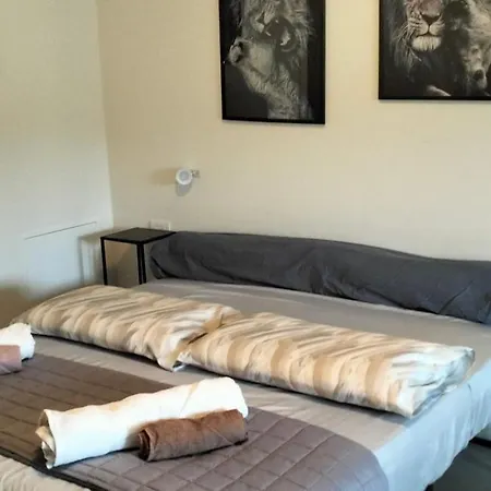 Miriam Apartment